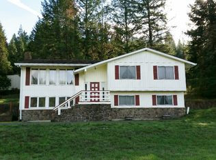 296 Standley Rd, Glide, OR 97443