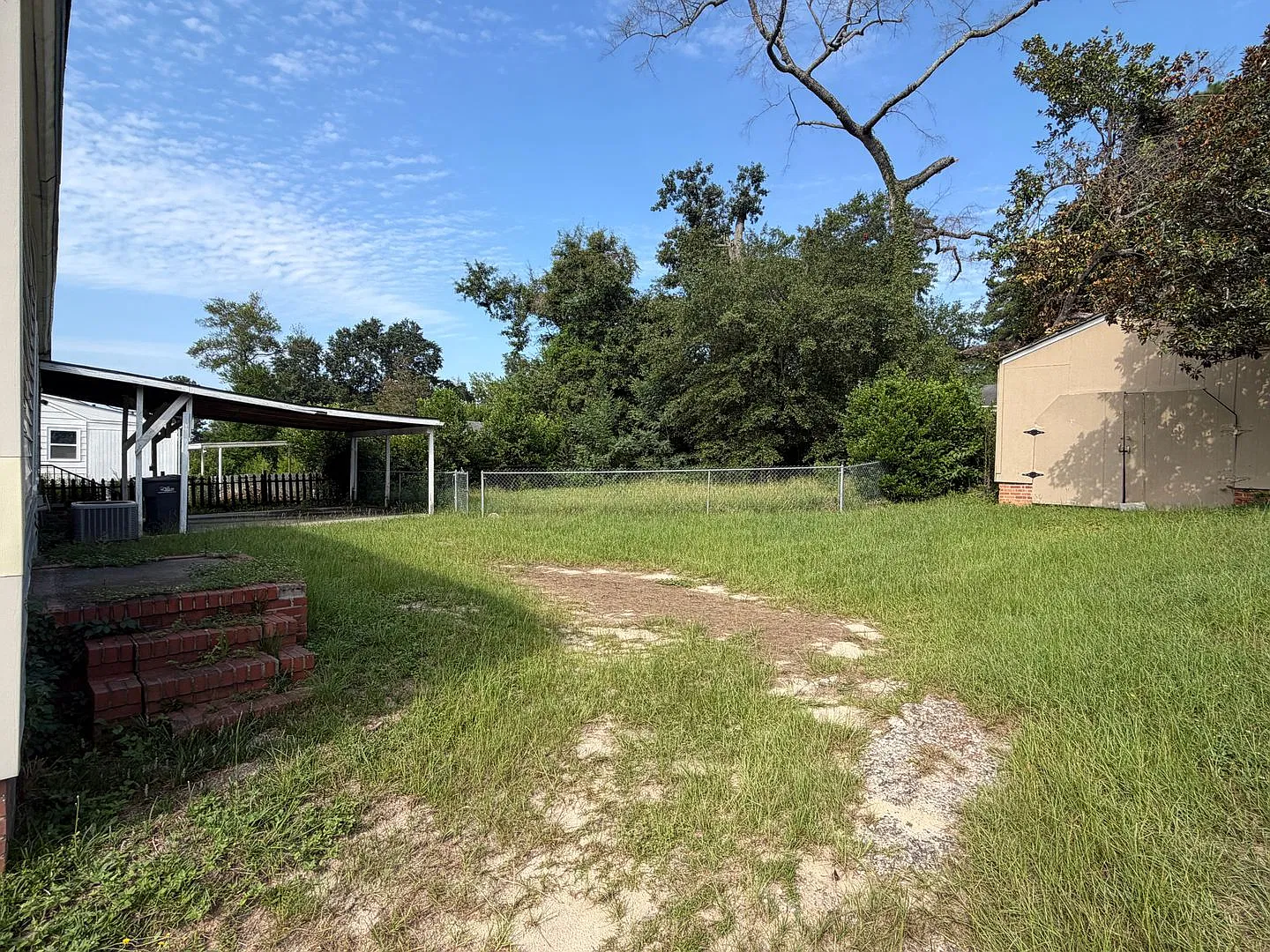 1743 Kissingbower Rd. — Photo 3
