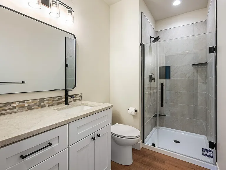 16768 Sandy Ct — Photo 2