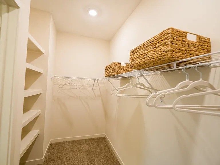 2x2 model unit master closet