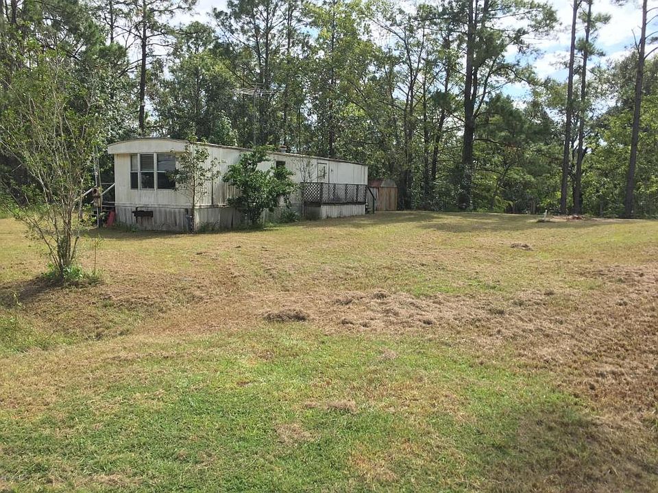 1st image of 221 Tarpon Blvd