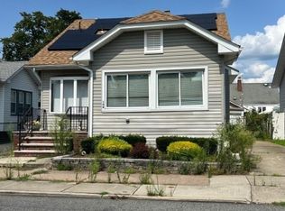 104 Boyle Ave, Totowa, NJ 07512