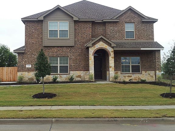 2nd image of 716 Lone Star Ct