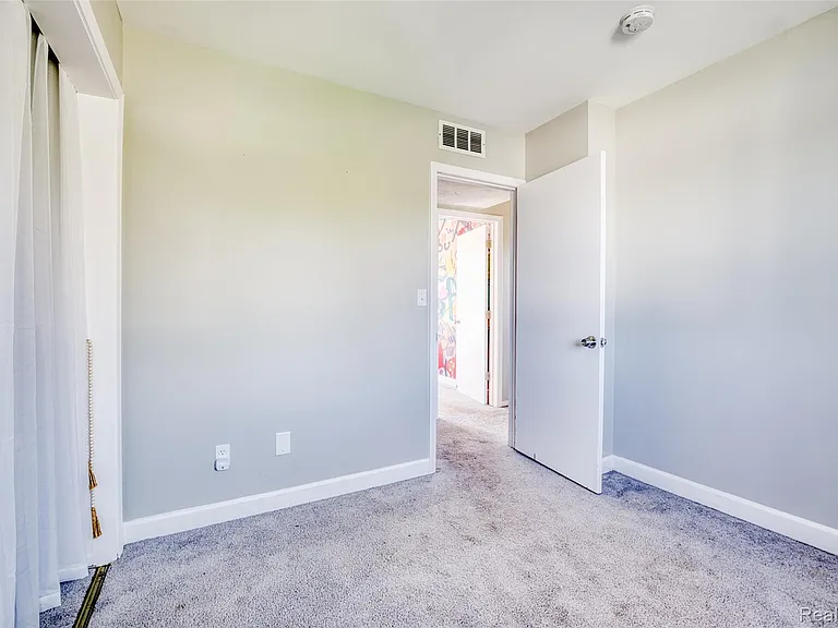 10094 Elizabeth Lake Rd — Photo 20