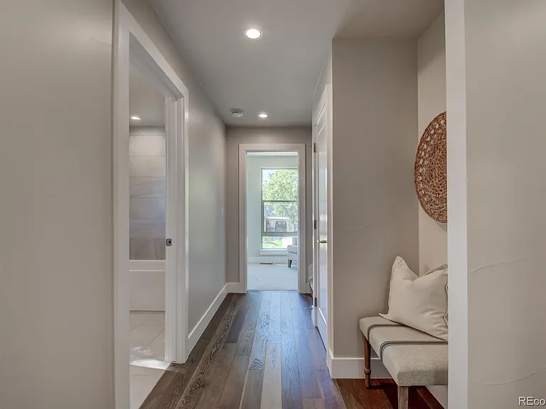3875 E 4th Ave #4 — Photo 13