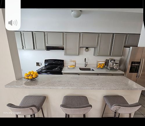 3rd image of 5428-5430 Helmick Ave #5428