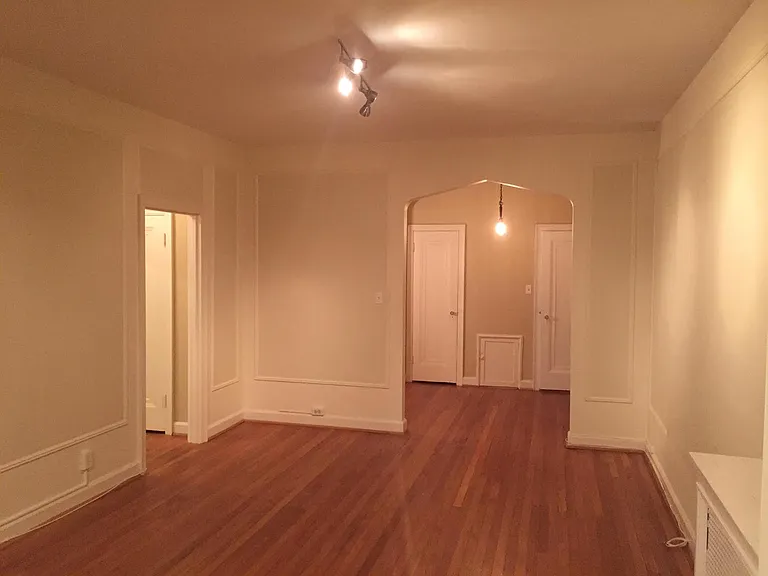 2737 Devonshire Pl NW #329 — Photo 3