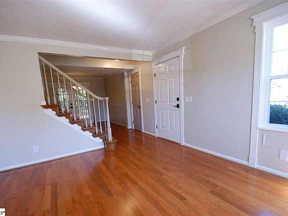 4th image of 97 Jamestowne Way Unit 89