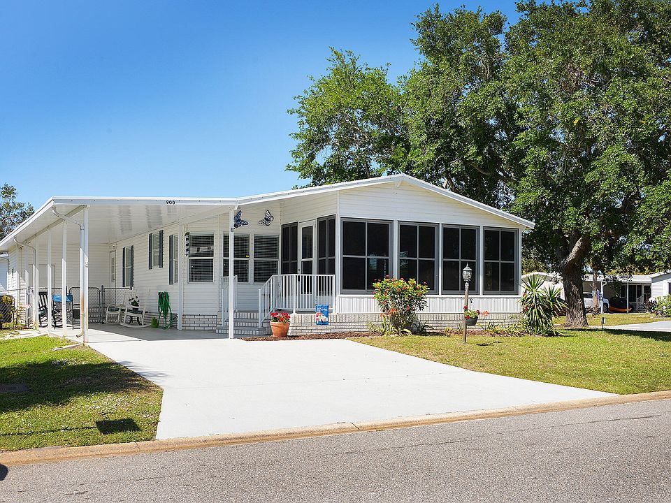 1st image of 900 Dogwood Dr