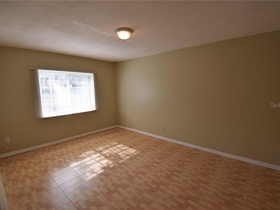 5th image of 13158 Baltimore Woods Ln