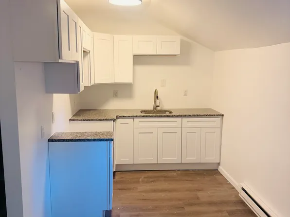(undisclosed Address), Pittston, PA 18640