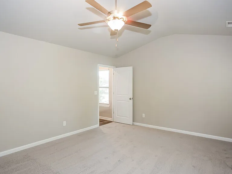 6509 Rumple Rd — Photo 10