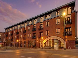9 W Franklin Ave APT 202, Minneapolis, MN 55404