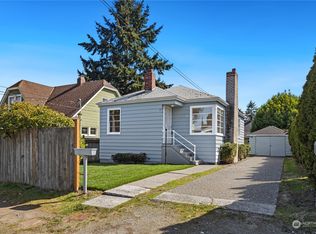 817 NW 88th St, Seattle, WA 98117