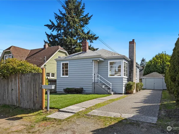 817 NW 88th Street, Seattle, WA 98117