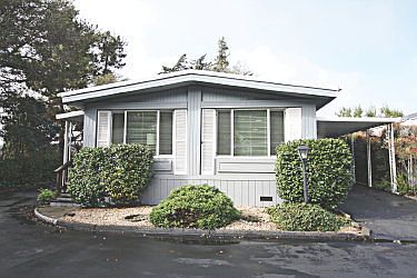 2nd image of 66 Pepperwood Way