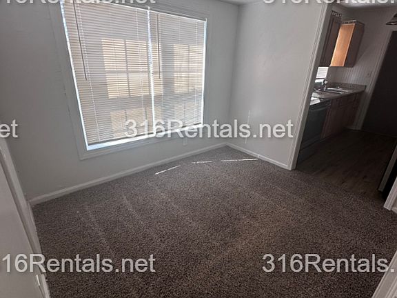 5th image of 2305 S Topeka Ave