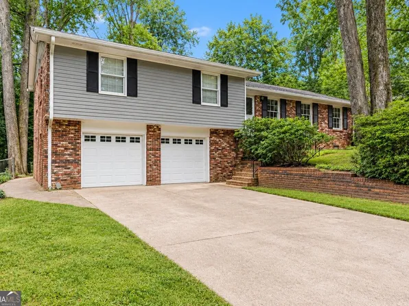 2940 Stonegate Trl, Atlanta, GA 30340