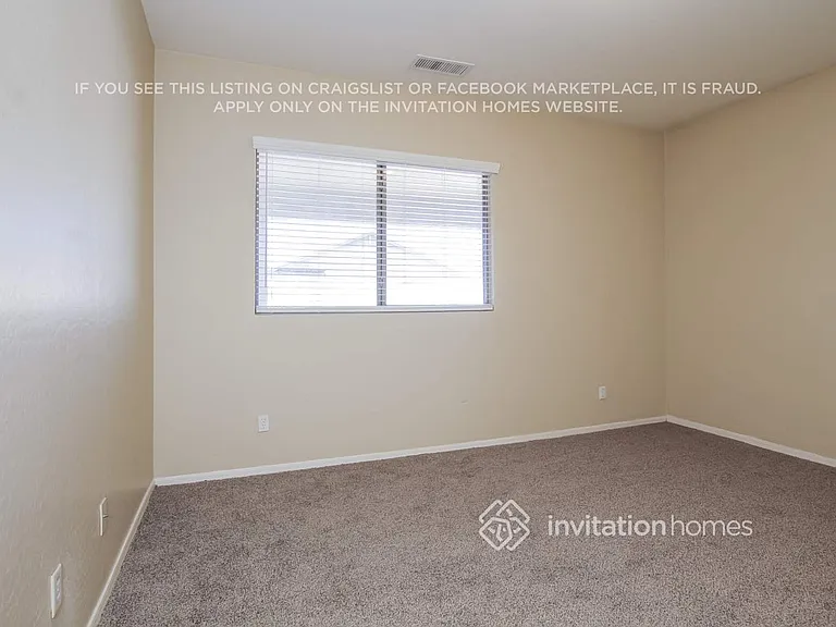 11179 W Berkeley Rd — Photo 8