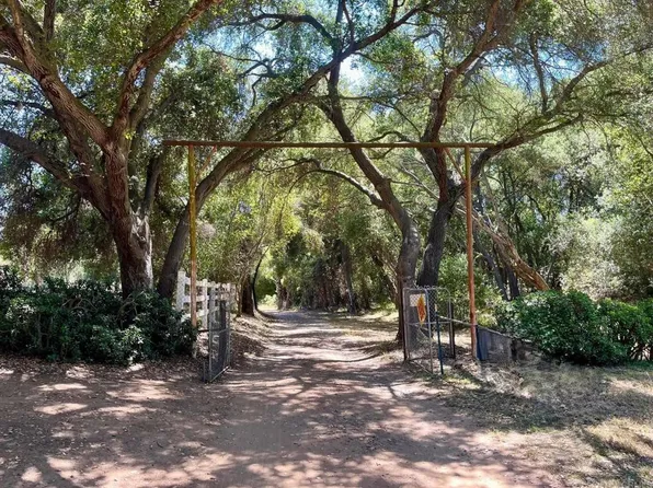 15426 Vali Hai Rd, Poway, CA 92064