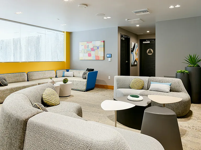 Resident lounge with complimentary Wi-Fi