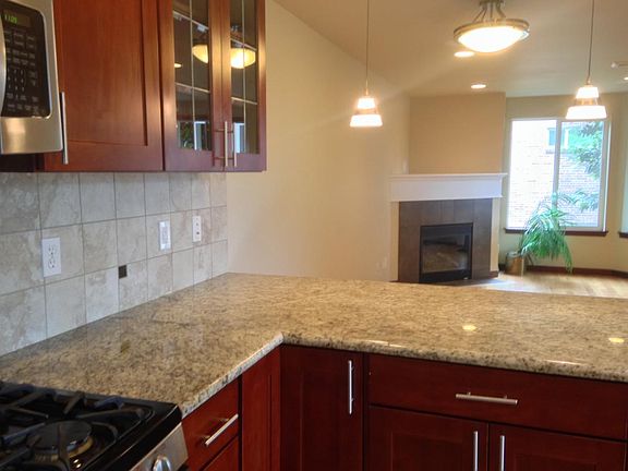 4th image of 6519-B 5th Ave NE