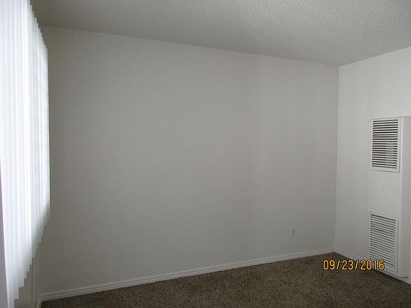 5th image of 3239 Collier Ave APT 6