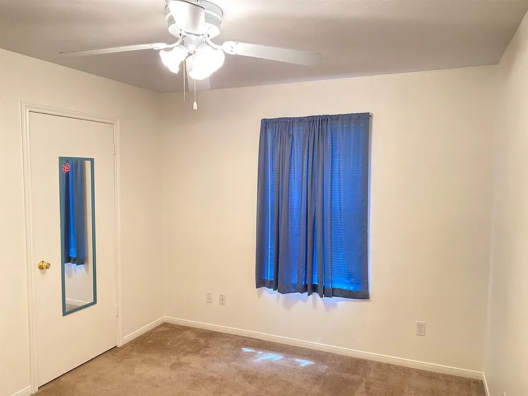 2733 Davis Ave — Photo 27