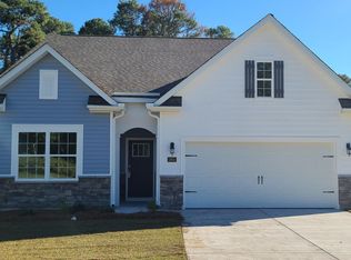 1903 Caracara Dr, New Bern, NC 28560