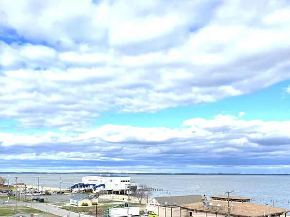 103 Irving Ave N #404, Colonial Beach, VA 22443