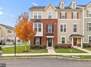 608 N Atwater Dr, Malvern, PA 19355