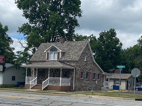 3rd image of 601 S Heaton St #35