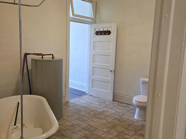 Large soaking tub