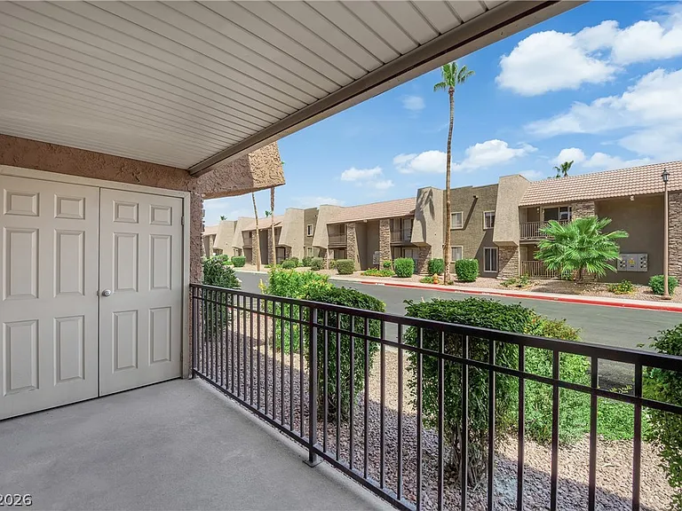 5295 Indian River Dr #301 — Photo 19