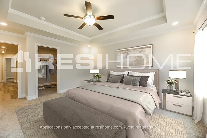 203 Aurora Ln — Photo 7