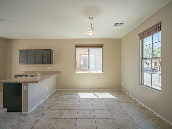3rd image of 7215 S 48th Gln