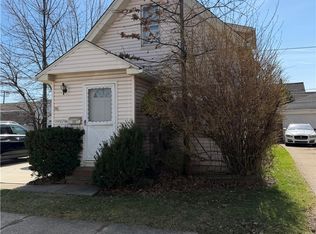 19870 Pasnow Ave, Euclid, OH 44119