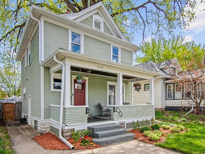 792 Smith Ave S, Saint Paul, MN, 55107