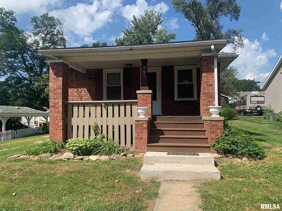 1st image of 725 E Moneta Ave