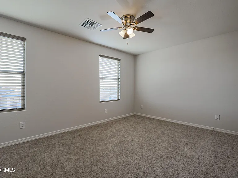 110 E Impala Pl — Photo 19