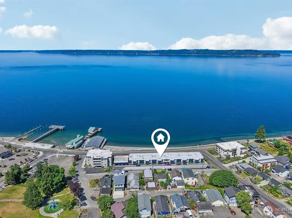 28120 Redondo Beach Drive S #108, Des Moines, WA 98198