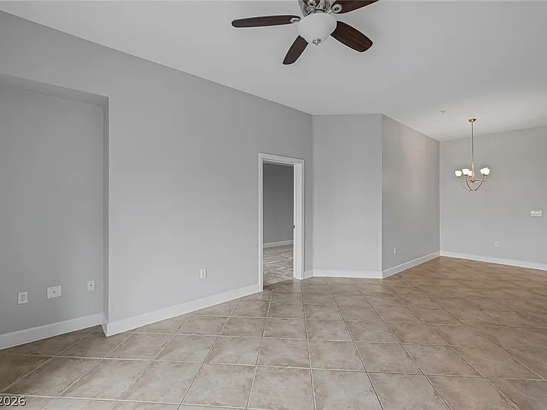 51 E Agate Ave #304 — Photo 31