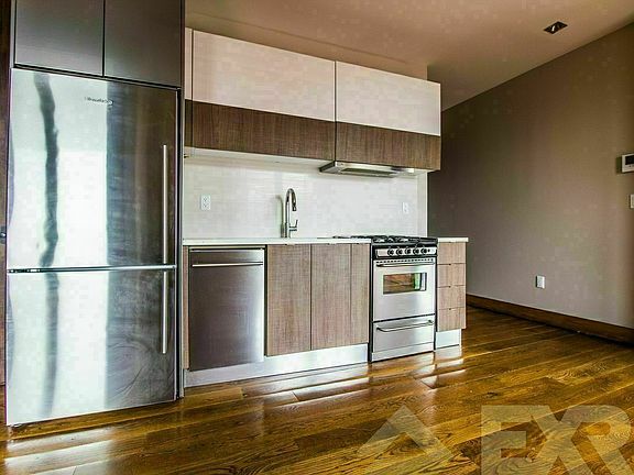 4th image of 865 Willoughby Ave #5C5