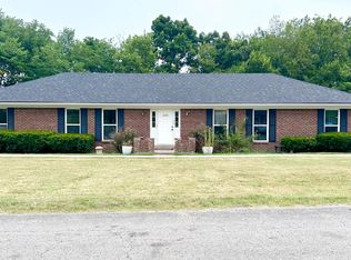 233 Mercer Ave, Harrodsburg, KY 40330