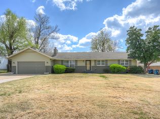 2418 E 24th St, Joplin, MO 64804
