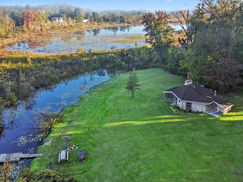1st image of 9325 Dwight Boyer Rd