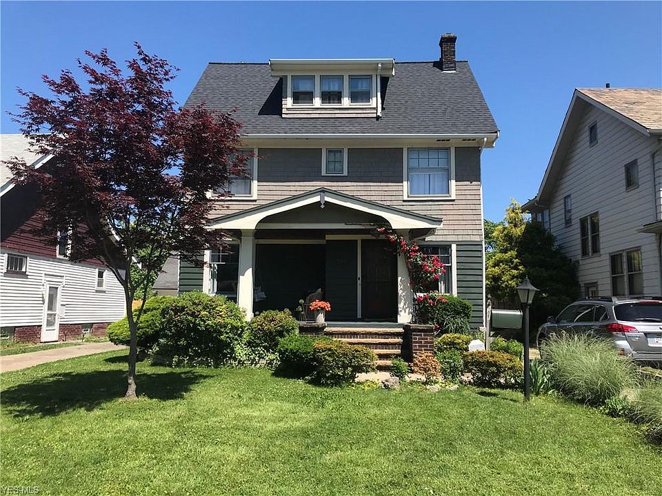 1st image of 297 E 151st St