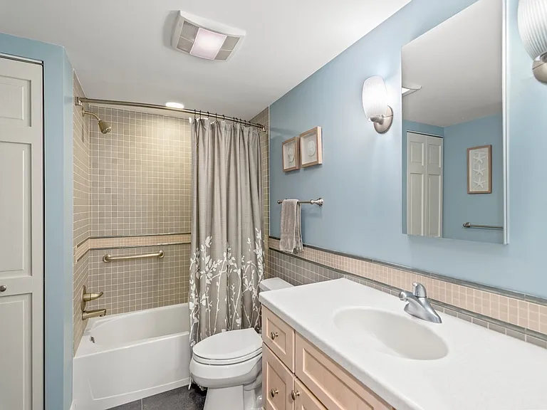 1480 Ocean Dr #5E — Photo 18