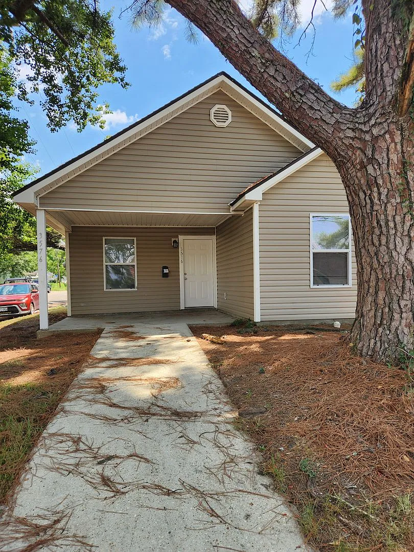 House for Rent — Photo 1
