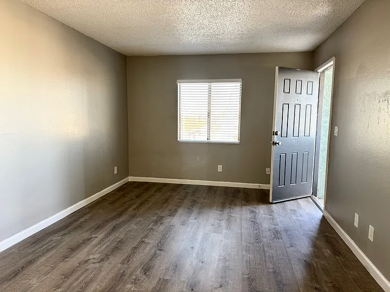 6420 Casada Way #16 — Photo 1